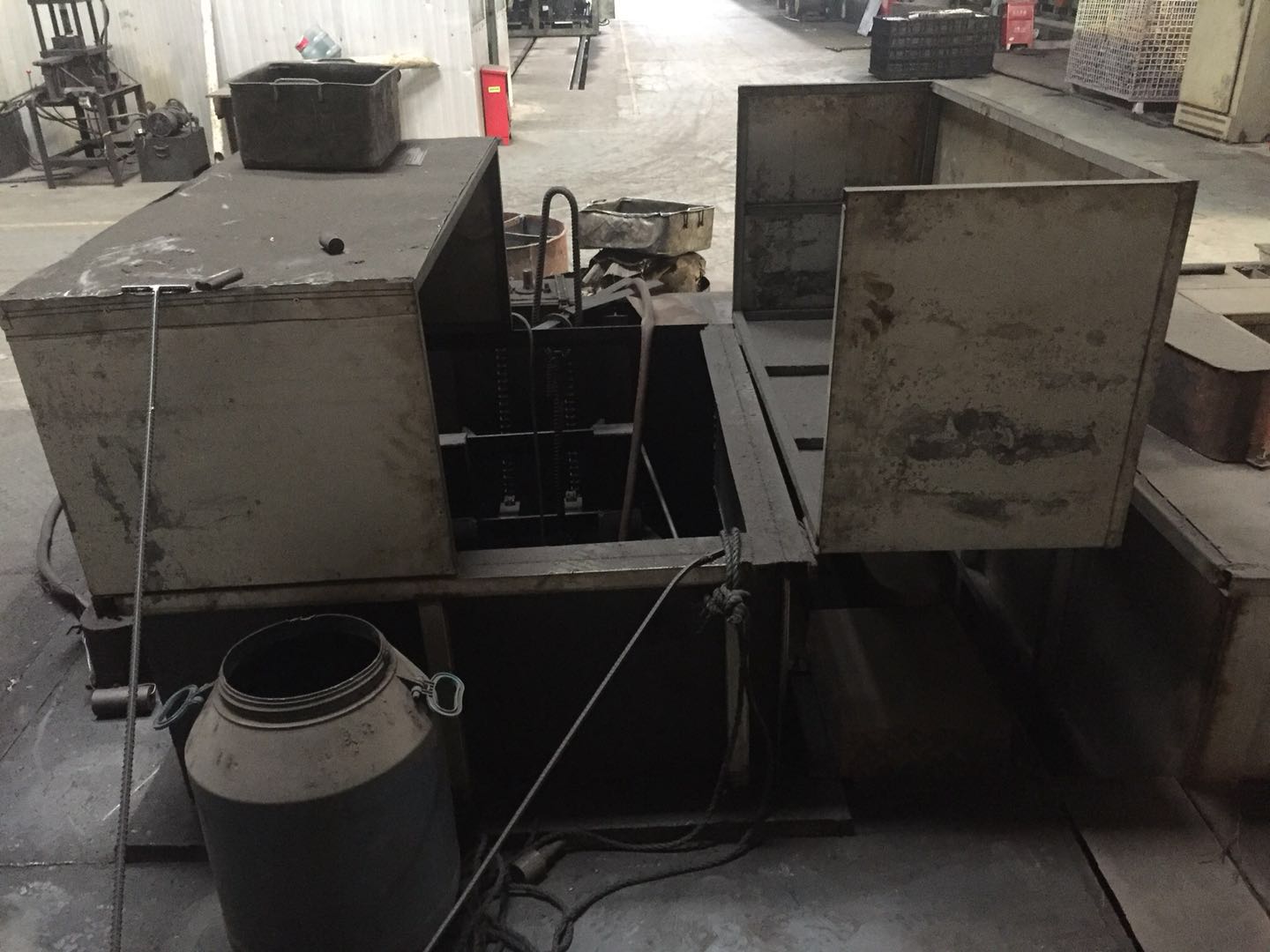 淬火油池